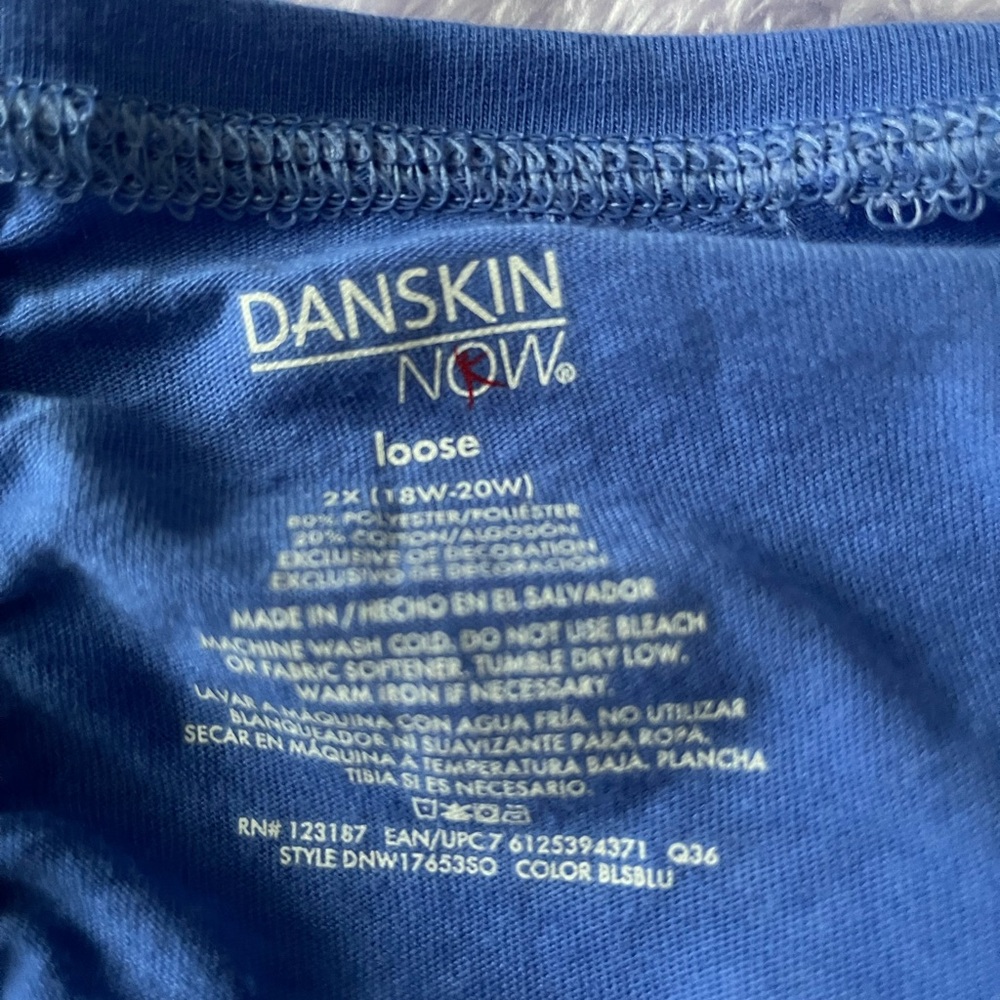 Danskin Women's Short Sleeve Tee in Blue for Workout or Casual - CUTE! - Picture 7 of 7